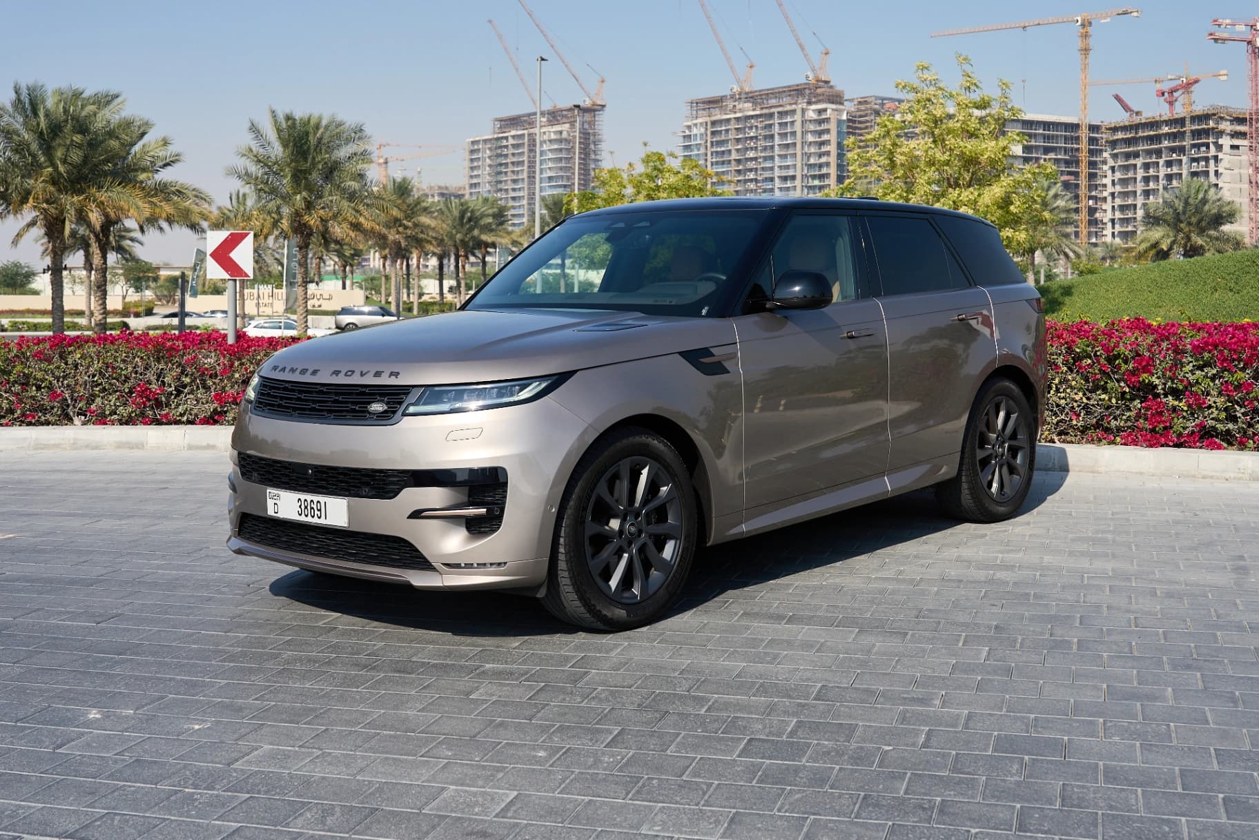 2023 Land Rover Range Rover Sport exterior front — Drive Your Dream | Car Leasing Dubai